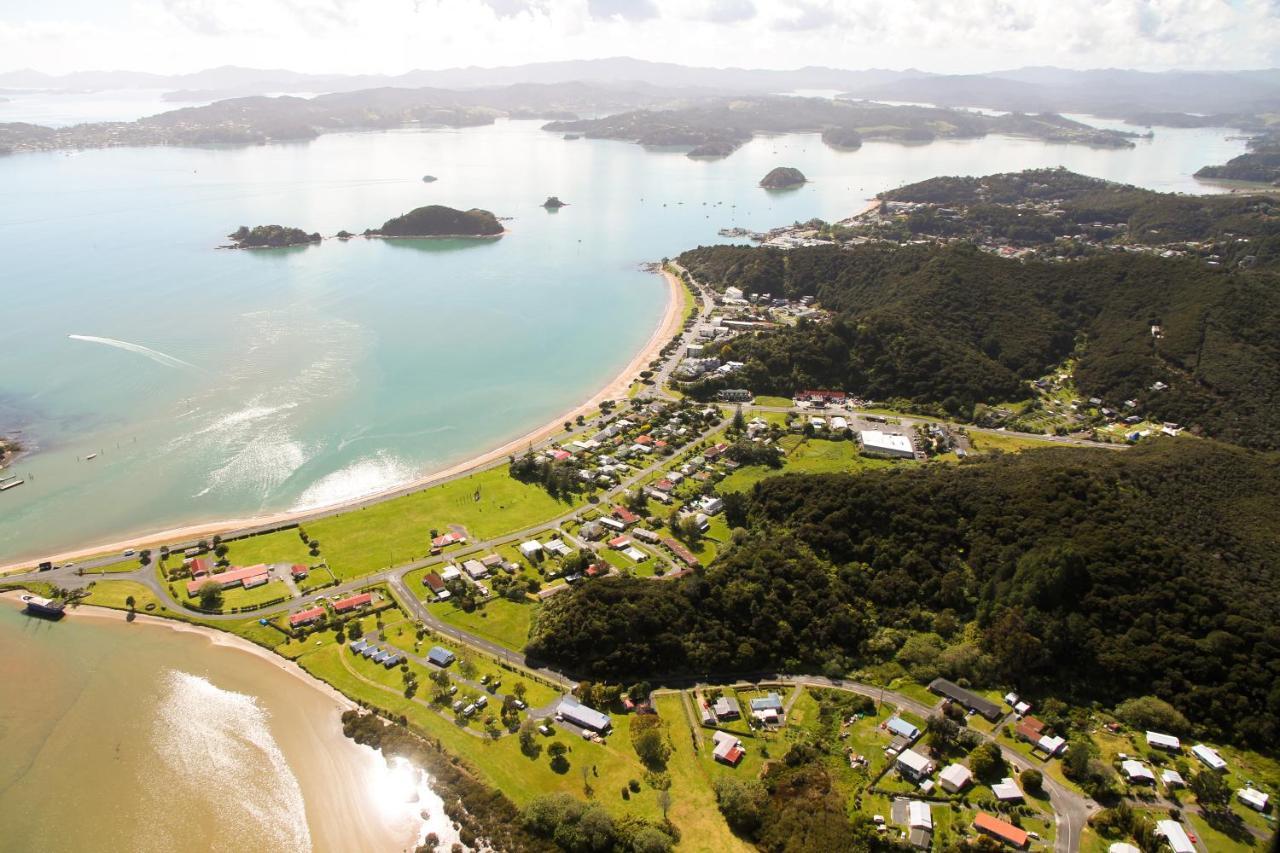 Waitangi Beach House 外观 照片